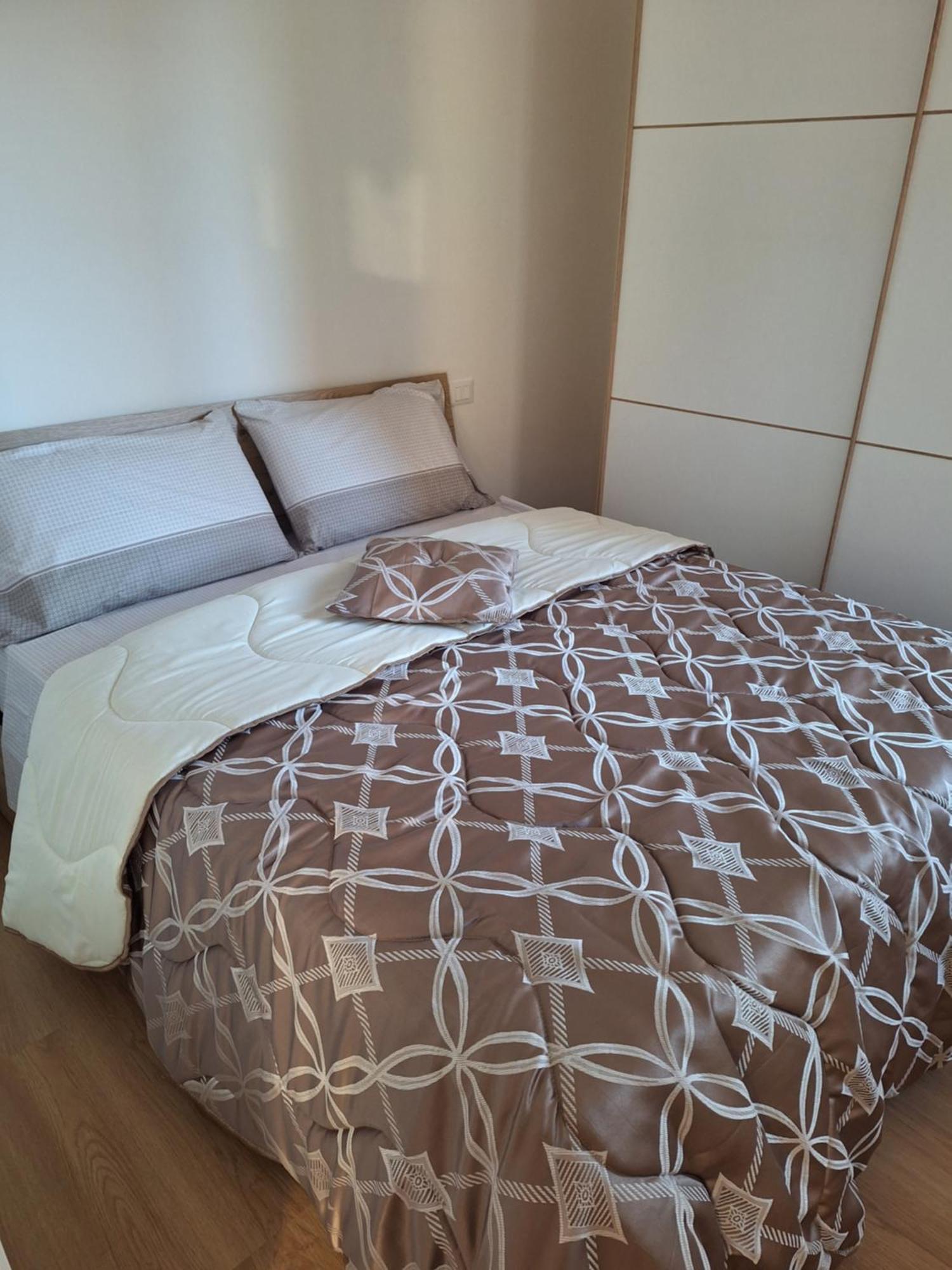 Just Min10 To Duomo Apartment Милано Екстериор снимка